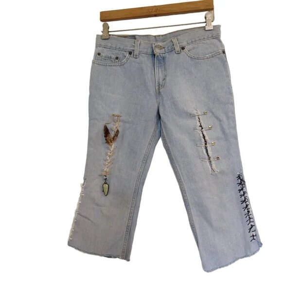 Distressed Upcycled Safety Pins VTG YTK Levis 518 7 Juniors Jeans Light Wash - Picture 1 of 7